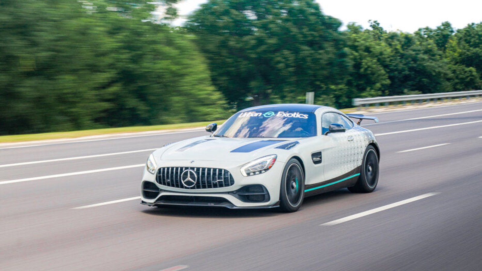 Urban Exotics Mercedes-AMG GT